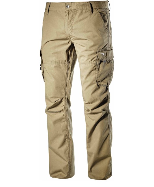 Pantaloni lunghi in 100%cotone Diadora Pant Win Cargo