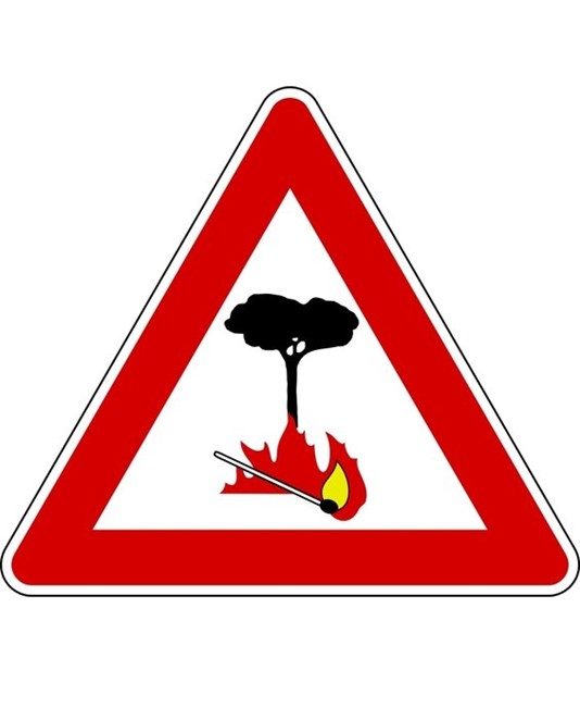 Cartello stradale pericolo incendio