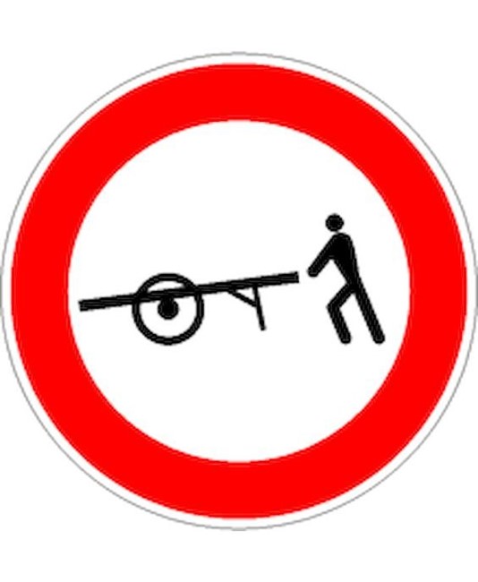 Cartello transito vietato ai veicoli a braccia