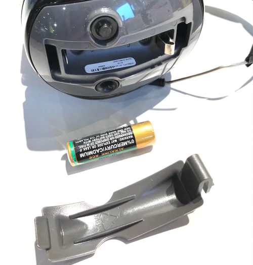 Cuffie insonorizzanti Peltor Optime 3M: batterie per alimentazione